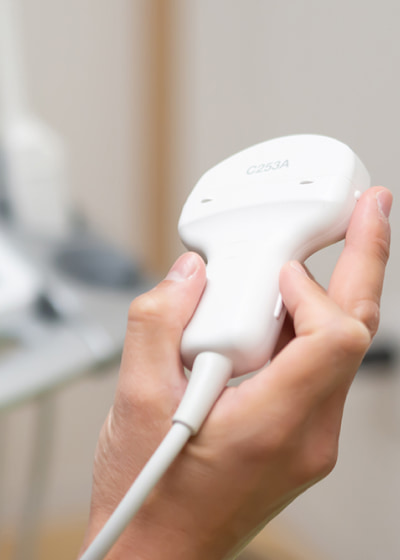 西28丁目駅前腎泌尿器科のエコー検査機